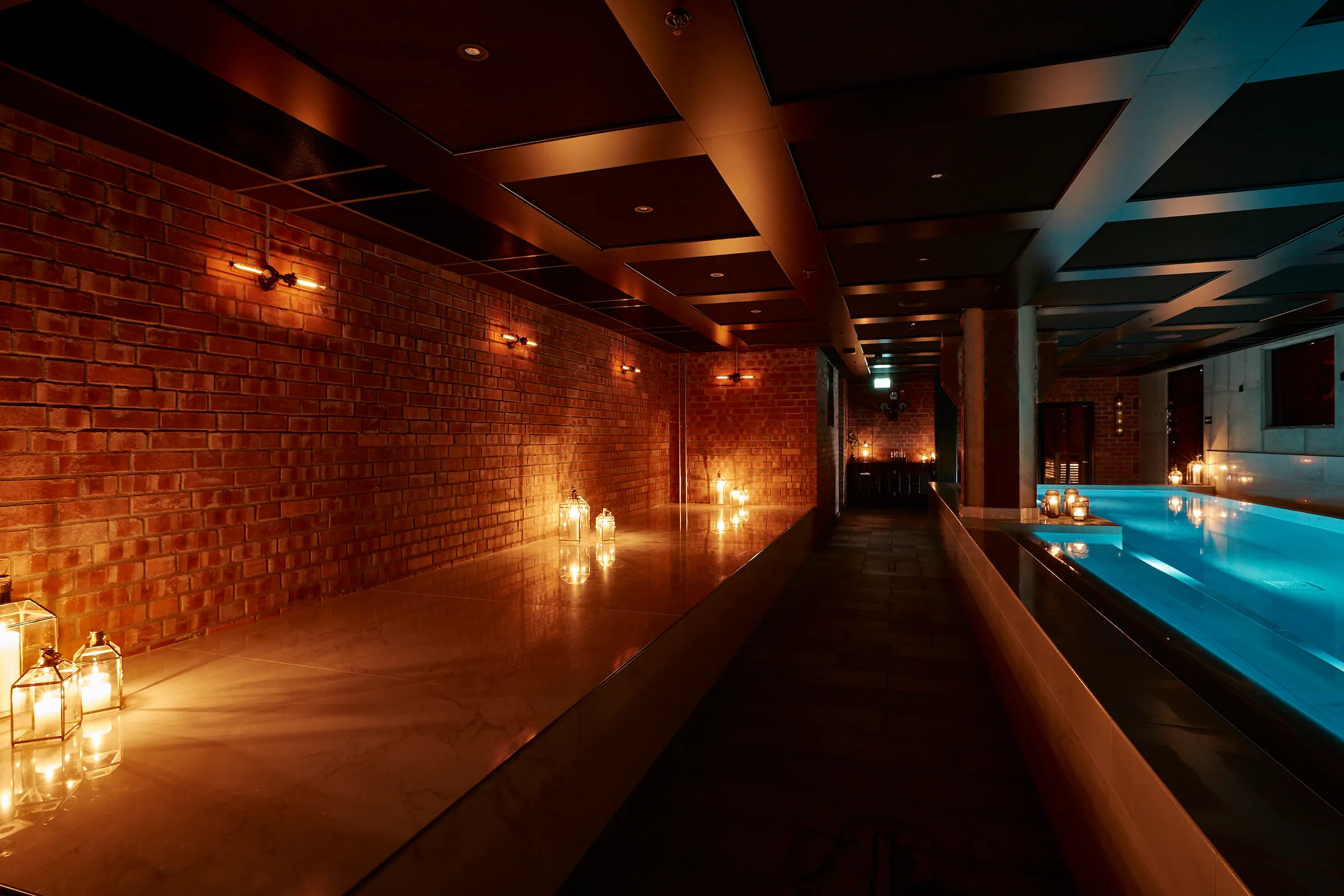 VoltageLoungeSteamHotel